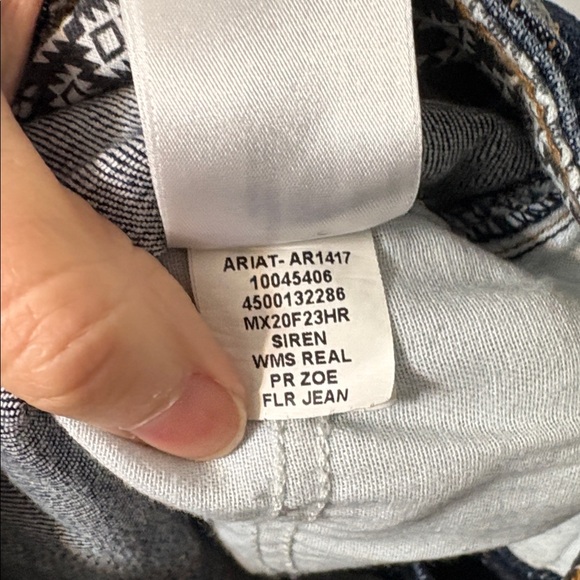 Ariat REAL Zoe Flare Jeans 26R Mid Rise Bootcut Western Distressed - Picture 7 of 7